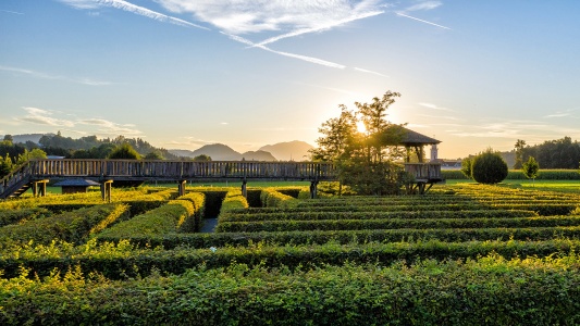 Sonnenuntergang beim Labyrinth